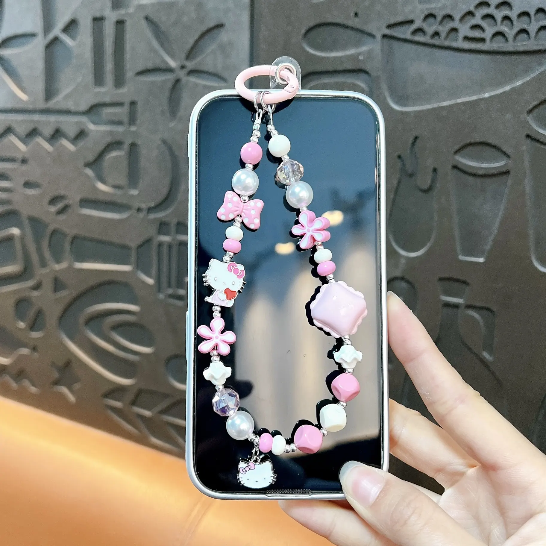 2026 trendy Y2K beaded phone chain for wholesale