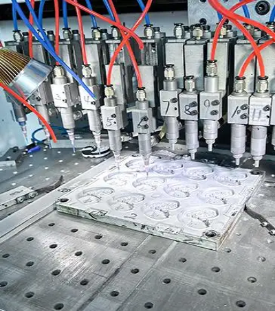 Custom keychain and phone chain bulk production at Fuzhou Smart Artifact factory