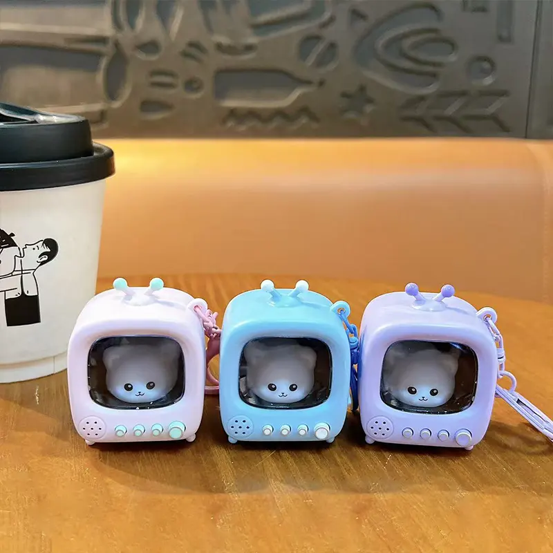 Creative Cat TV Keychain With Light, retro mini TV luminous cute cat bag pendant