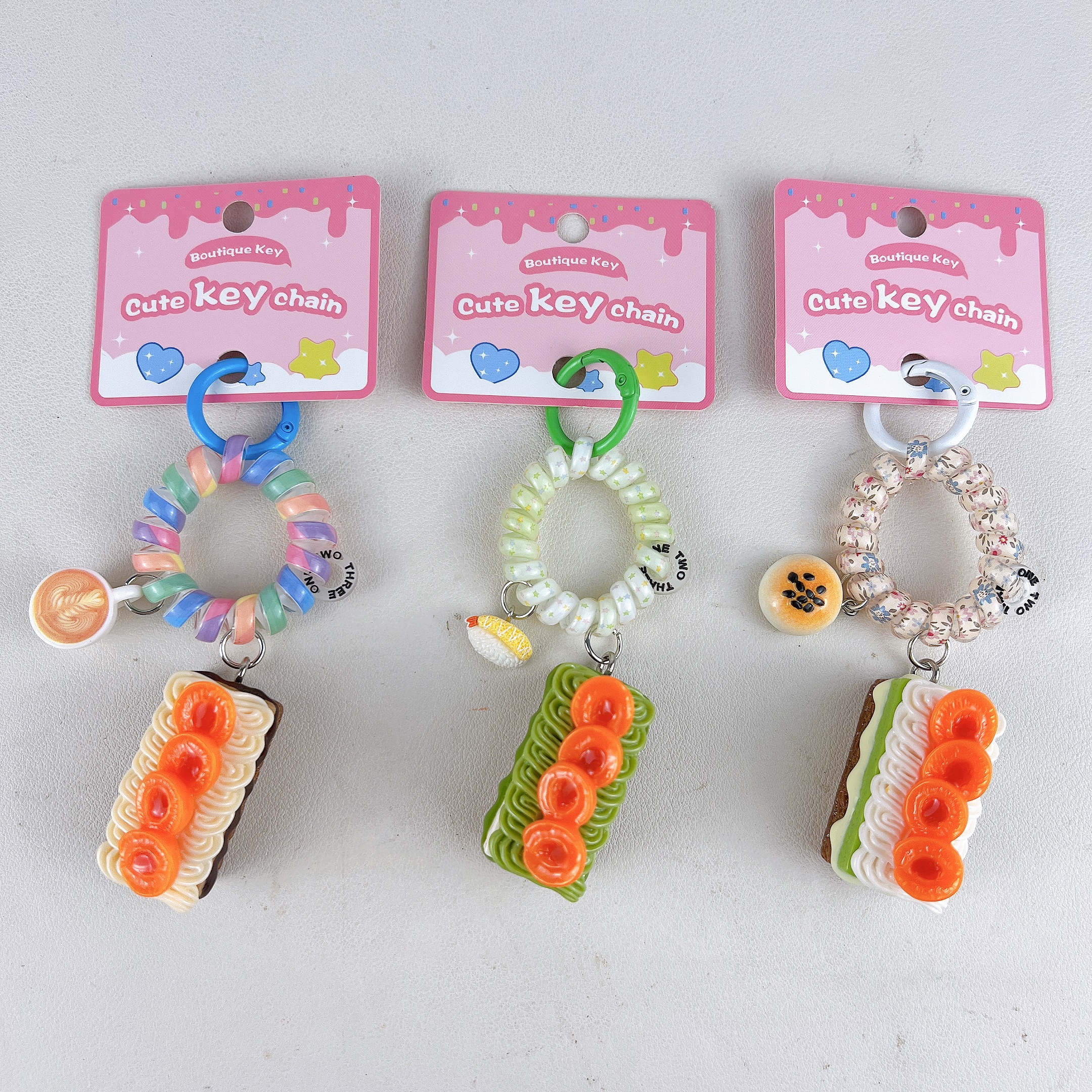 微信图片_20260929085241_4_3 custom brownie cake keychain resin simulation dessert charm wholesale